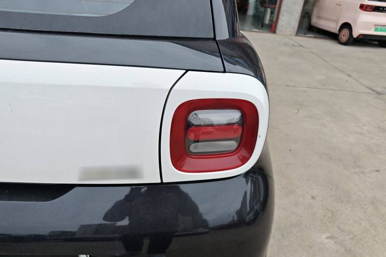 Used ORA Black Cat 2021 301km Cute Pet Edition Right Rear Taillight
