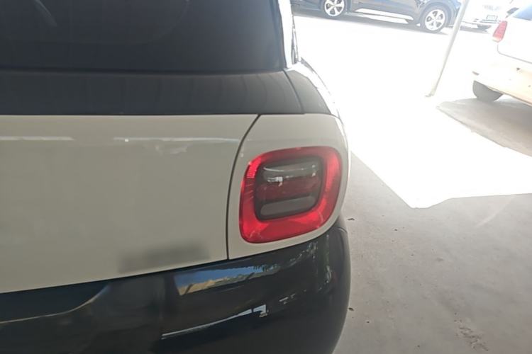 Used ORA Black Cat 2021 351 km Standard Version Right Rear Taillight