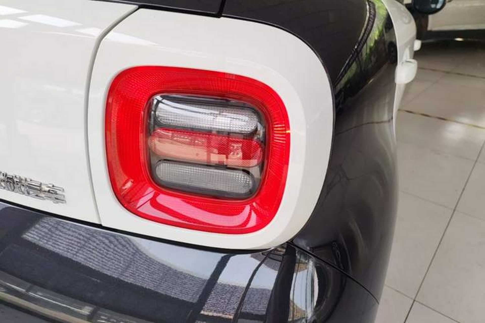 Used ORA Black Cat 2021 351 km Standard Version Right Rear Taillight