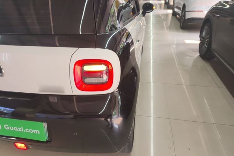 Used ORA Black Cat 2021 351 km Luxury Version Right Rear Taillight