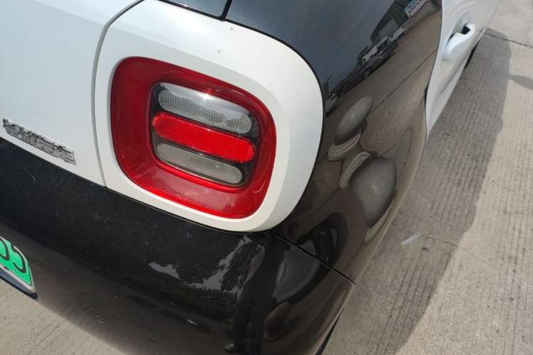 Used ORA Black Cat 2021 351 km Luxury Version Right Rear Taillight