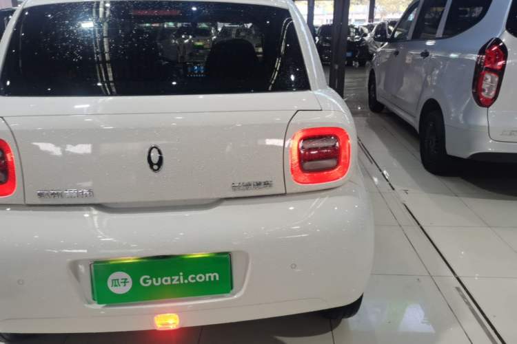 Used ORA Black Cat 2021 301km Cute Pet Edition Right Rear Taillight