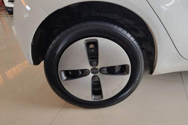 Used ORA Black Cat 2021 301 km Basic Version Right Rear Wheel Hub