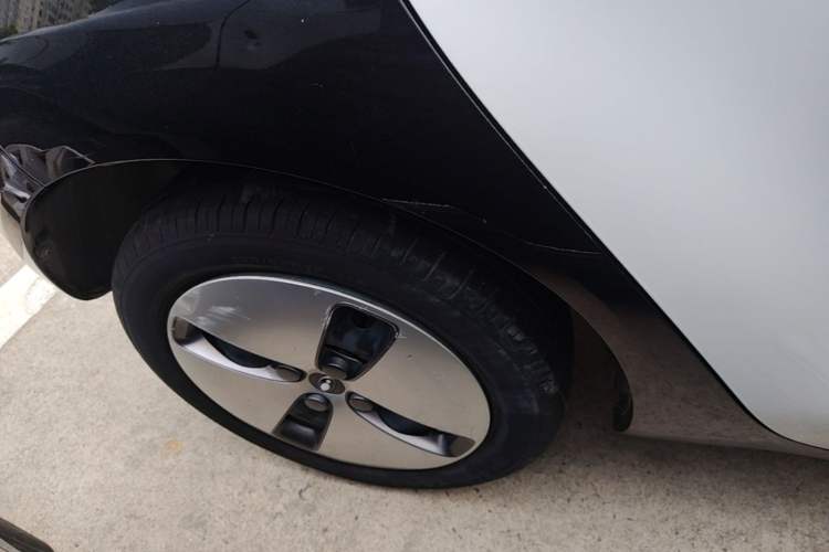 Used ORA Black Cat 2021 301km Cute Pet Edition Right Rear Wheel Hub