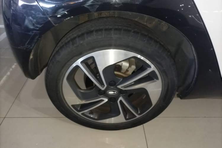 Used ORA Black Cat 2021 301km Cute Pet Edition Right Rear Wheel Hub