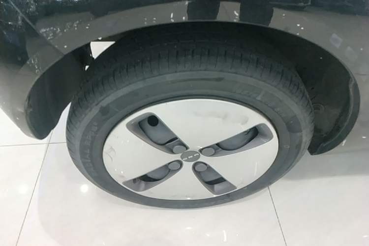 Used ORA Black Cat 2021 301km Cute Pet Edition Right Rear Wheel Hub
