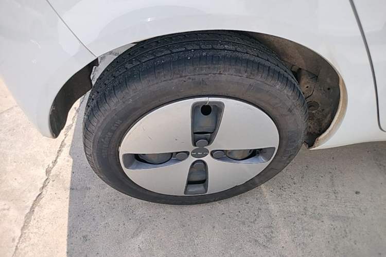 Used ORA Black Cat 2021 301 km Basic Version Right Rear Wheel Hub