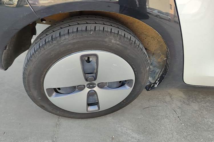 Used ORA Black Cat 2021 301km Cute Pet Edition Right Rear Wheel Hub