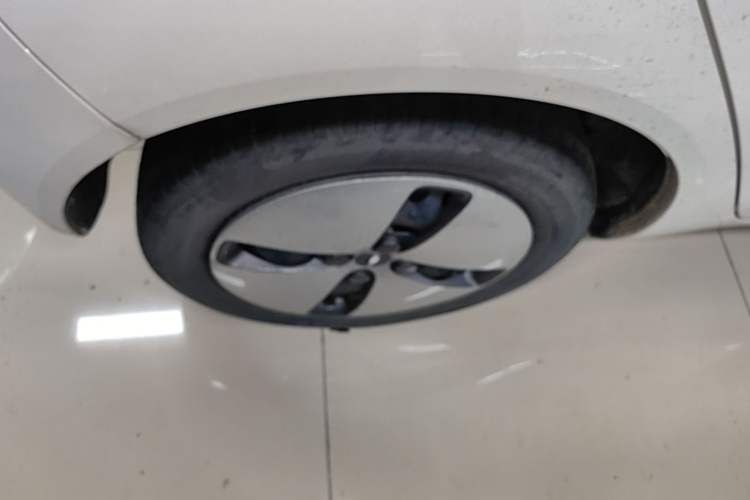 Used ORA Black Cat 2021 301km Cute Pet Edition Right Rear Wheel Hub