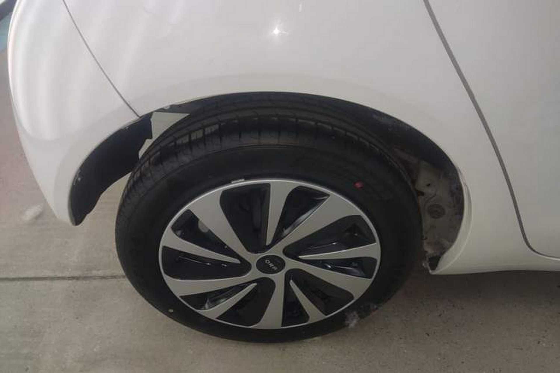 Used ORA Black Cat 2021 301 km Basic Version Right Rear Wheel Hub