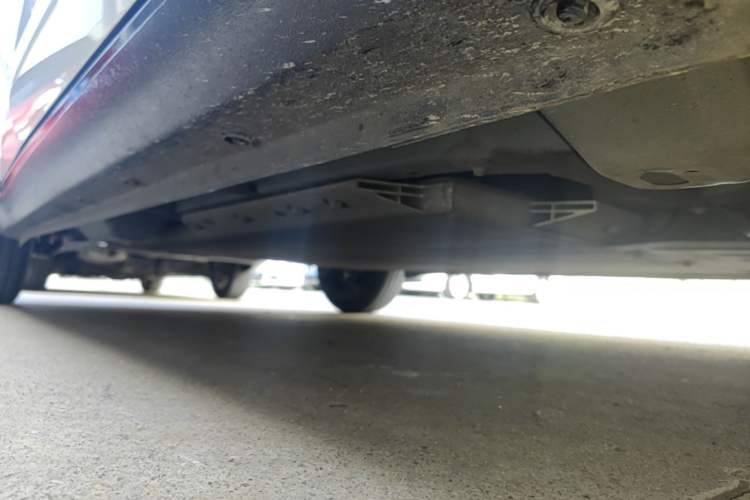 Used ORA Black Cat 2021 301 km Basic Version Right Side Sill