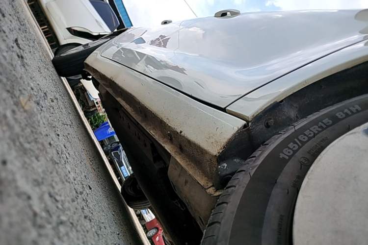Used ORA Black Cat 2021 301 km Basic Version Right Side Sill