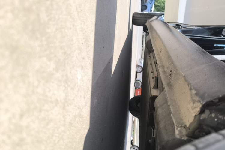 Used ORA Black Cat 2021 301km Cute Pet Edition Right Side Sill