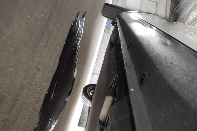 Used ORA Black Cat 2021 351 km Standard Version Right Side Sill