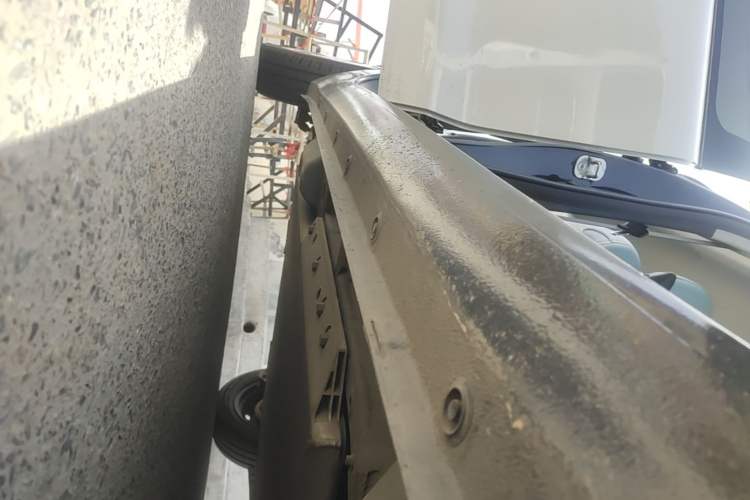 Used ORA Black Cat 2021 301 km Basic Version Right Side Sill