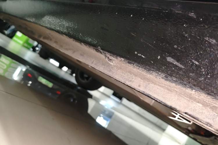 Used ORA Black Cat 2021 351 km Standard Version Right Side Sill