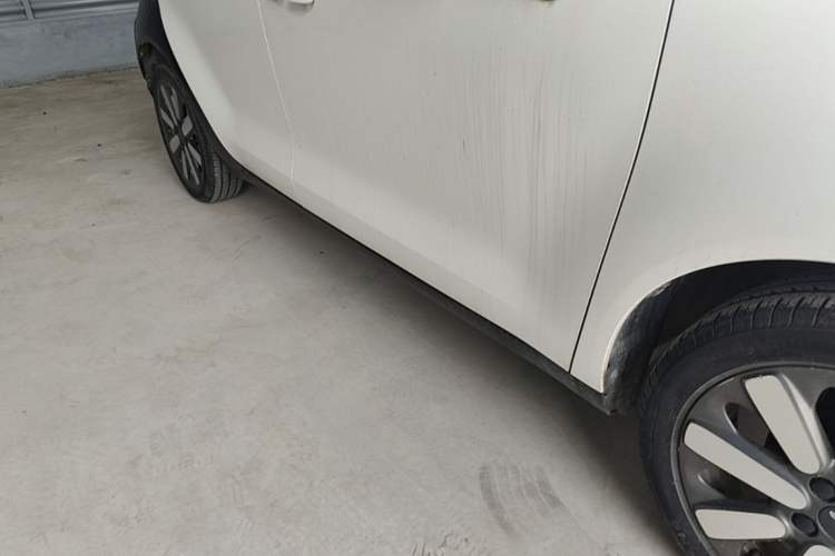 Used ORA Black Cat 2021 351 km Standard Version Right Side Sill