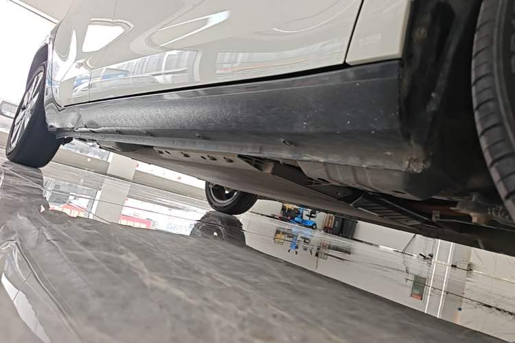 Used ORA Black Cat 2021 351 km Standard Version Right Side Sill