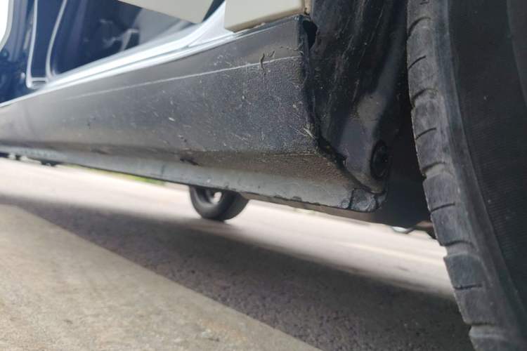 Used ORA Black Cat 2021 351 km Standard Version Right Side Sill