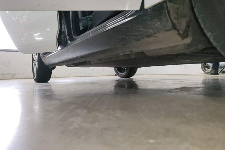 Used ORA Black Cat 2021 351 km Standard Version Right Side Sill