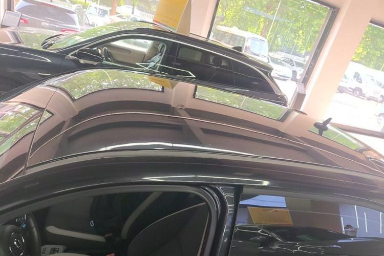 Used ORA Black Cat 2021 351 km Luxury Version Roof