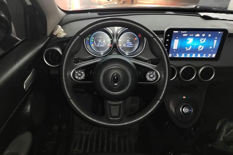 Used ORA Black Cat 2021 301km Cute Pet Edition Steering Wheel