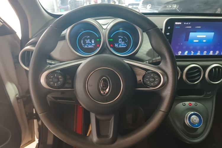 Used ORA Black Cat 2021 351 km Standard Version Steering Wheel