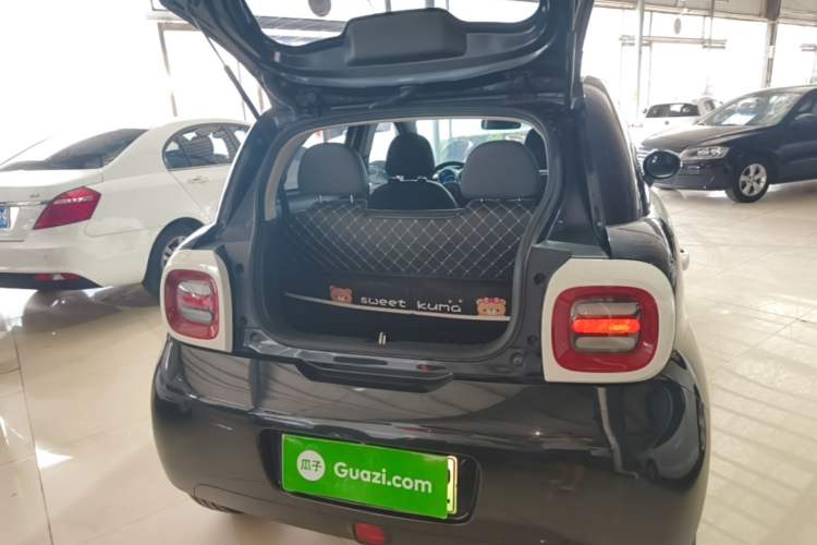 Used ORA Black Cat 2021 351 km Standard Version Trunk
