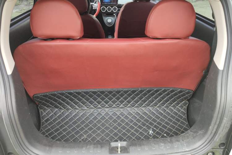 Used ORA Black Cat 2021 405 km Long-Range Version Trunk