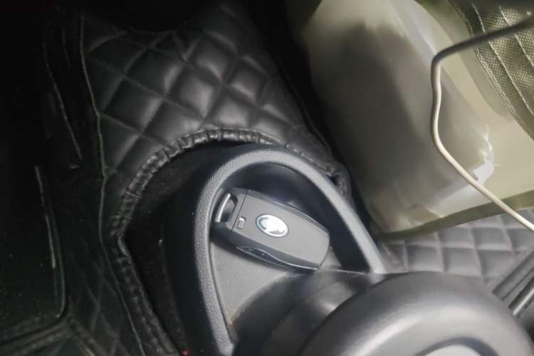 Used ORA Black Cat 2021 301km Cute Pet Edition Vehicle Key