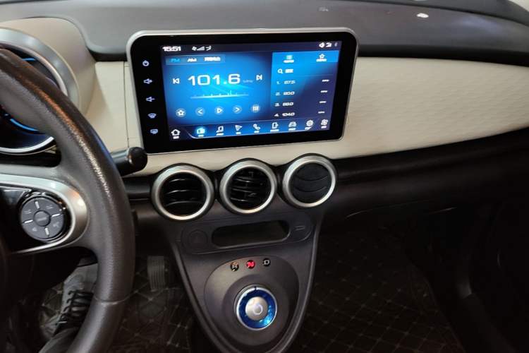 Used ORA Black Cat 2021 351 km Luxury Version Audio And AC Panel