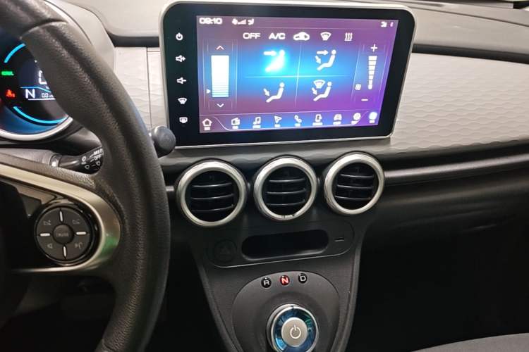 Used ORA Black Cat 2021 351 km Luxury Version Audio And AC Panel
