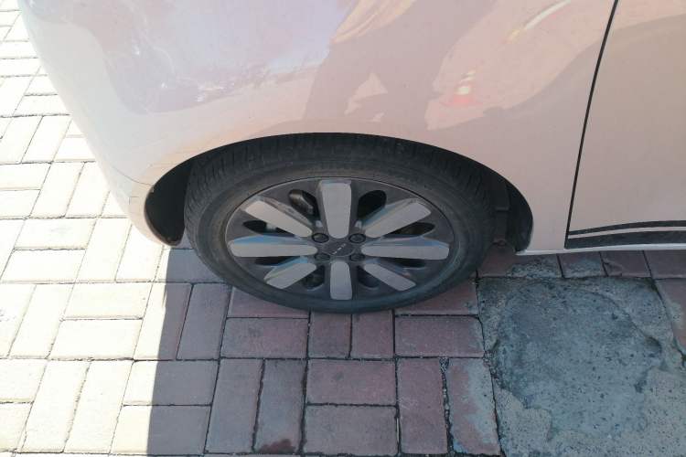 Used ORA Black Cat 2021 405 km Long-Range Version Exterior 4