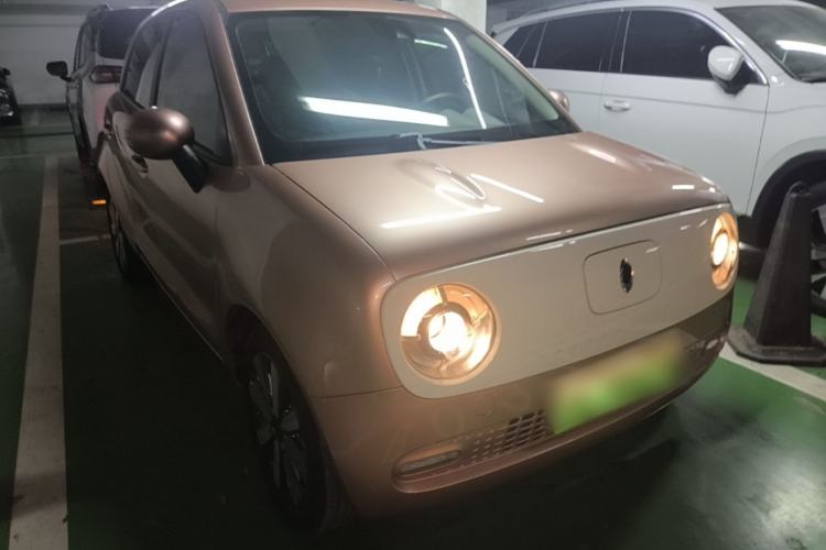 Used ORA Black Cat 2021 351 km Luxury Version Front Right 45 Deg