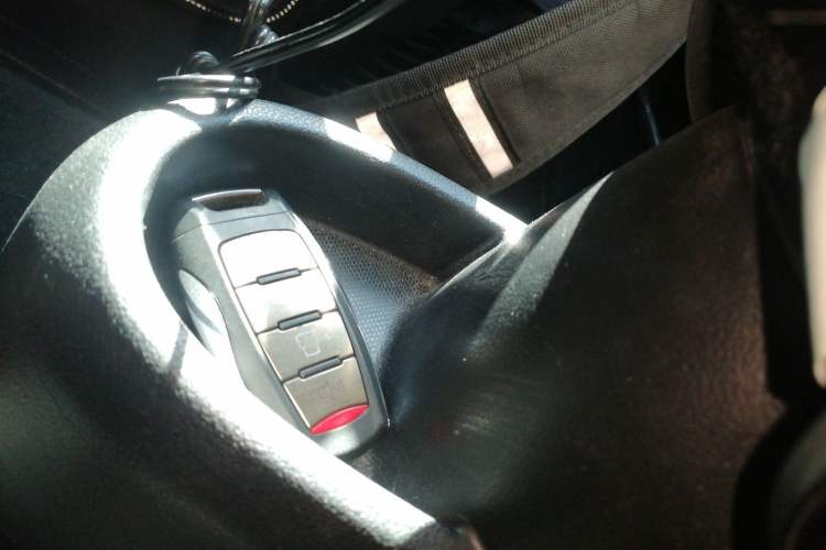 Used ORA Black Cat 2021 405 km Long-Range Version Interior 1
