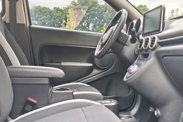 Used ORA Black Cat 2021 351 km Luxury Version Interior 4