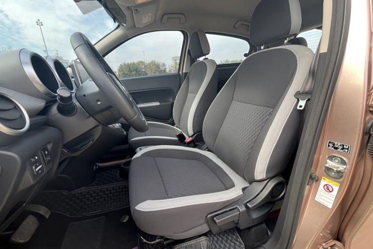 Used ORA Black Cat 2021 351 km Luxury Version Interior 5