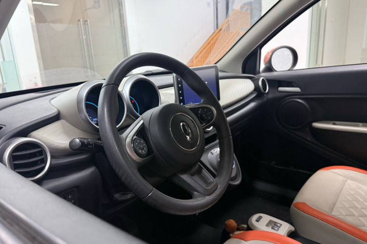Used ORA Black Cat 2021 351 km Luxury Version Interior 5