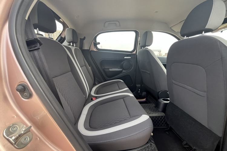 Used ORA Black Cat 2021 351 km Luxury Version Interior 7