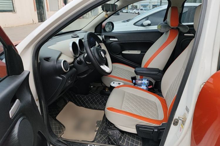 Used ORA Black Cat 2021 351 km Luxury Version Left Front Seat
