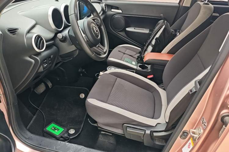 Used ORA Black Cat 2021 351 km Standard Version Left Front Seat