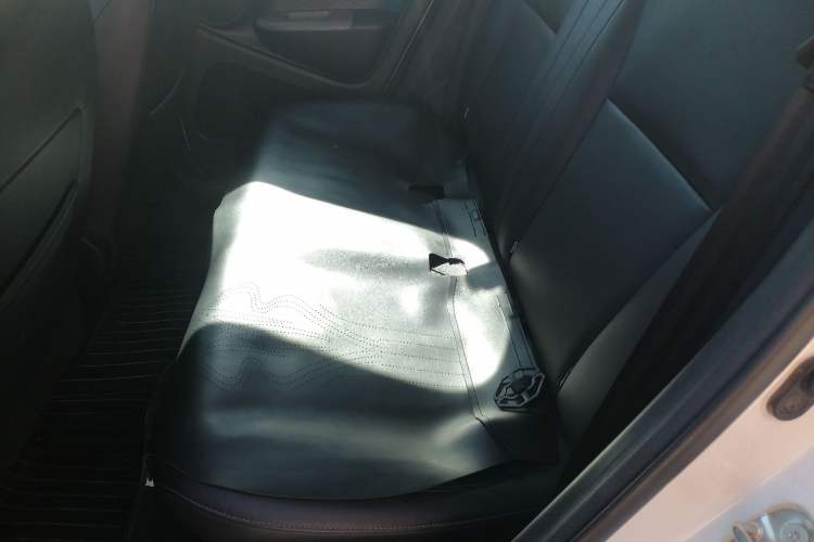 Used ORA Black Cat 2021 405 km Long-Range Version Left Rear Seat