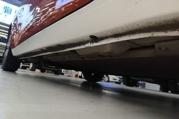Used ORA Black Cat 2021 351 km Luxury Version Left Side Sill