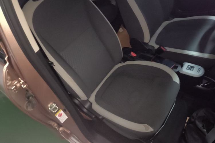 Used ORA Black Cat 2021 351 km Luxury Version Right Front Seat