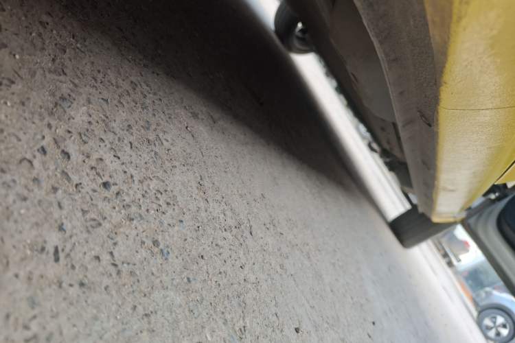 Used ORA Black Cat 2021 351 km Luxury Version Right Side Sill