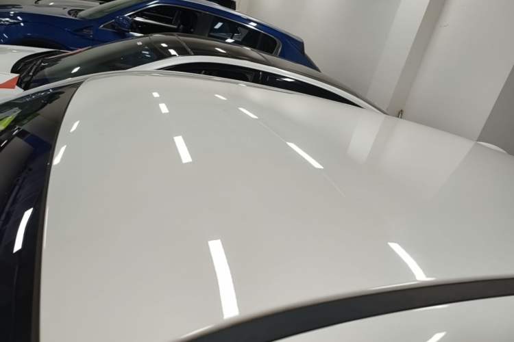 Used ORA Black Cat 2021 351 km Luxury Version Roof