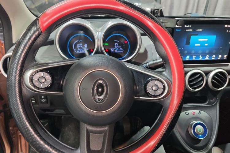 Used ORA Black Cat 2021 405 km Long-Range Version Steering Wheel