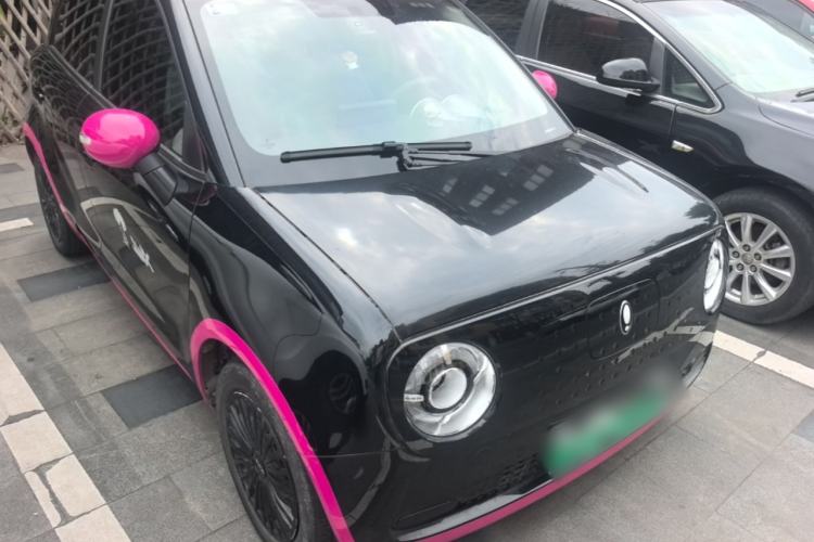 Used ORA Black Cat 2022 Updated Version 301 km Cute Pet Edition Lithium Iron Phosphate Front Right 45 Deg