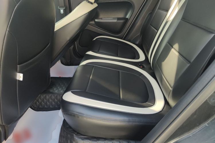 Used ORA Black Cat 2022 351 km Standard Version Ternary Lithium Interior 4