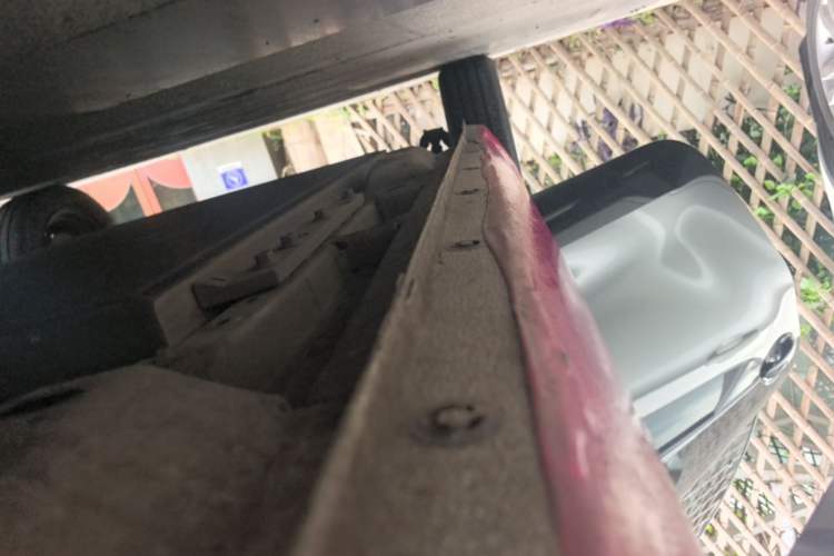 Used ORA Black Cat 2022 Updated Version 301 km Cute Pet Edition Lithium Iron Phosphate Right Side Sill